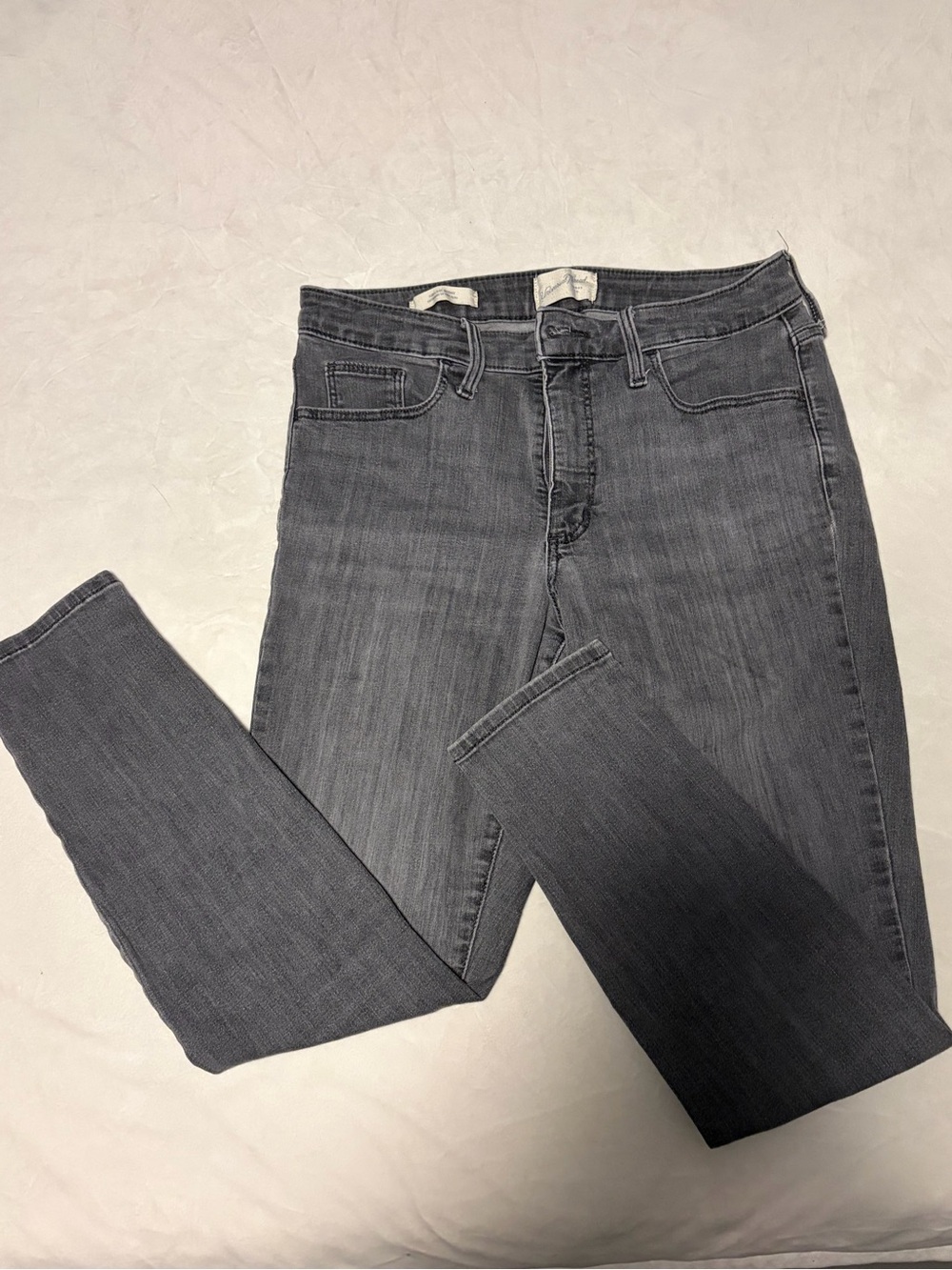 Universal Thread Women's Charcoal Skinny Jeans